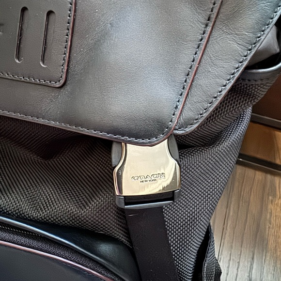 Authentic Coach Backpack - Picture 4 of 7